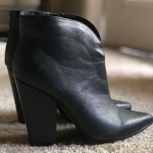 Heel booties
